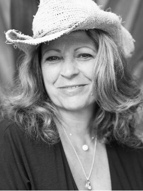 Meet your Posher, Janine